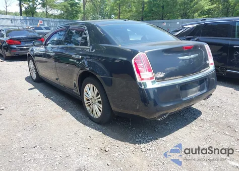 2013 Chrysler 300C Awd from USA, damaged, VIN 2C3CCAKT3DH641201
